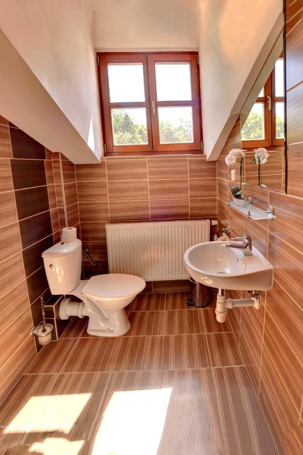 Stirinska Stodola U Prahy Hotel Kamenice Buitenkant foto
